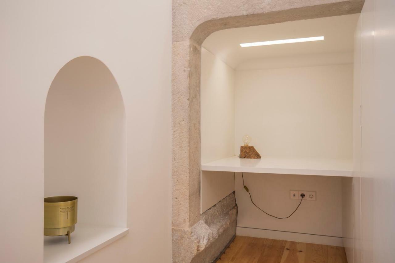 Trendy & Classic 2Bedroom Apartment Lisbon Bagian luar foto